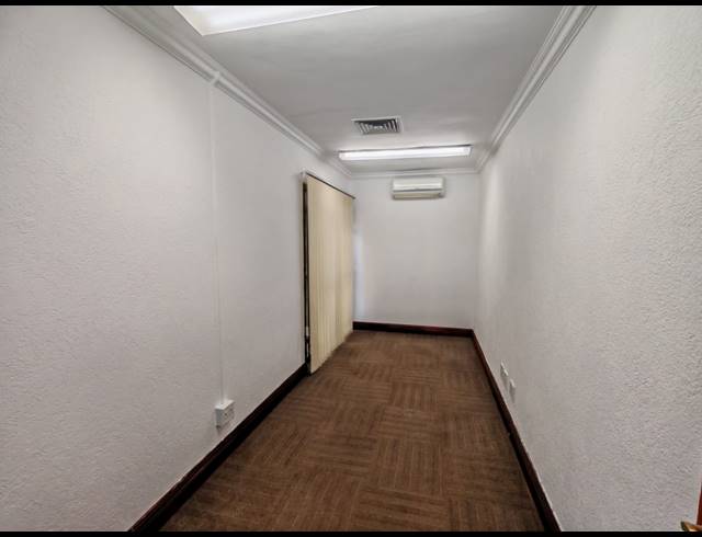 393M² BUSINESS FOR SALE IN WESTVILLE